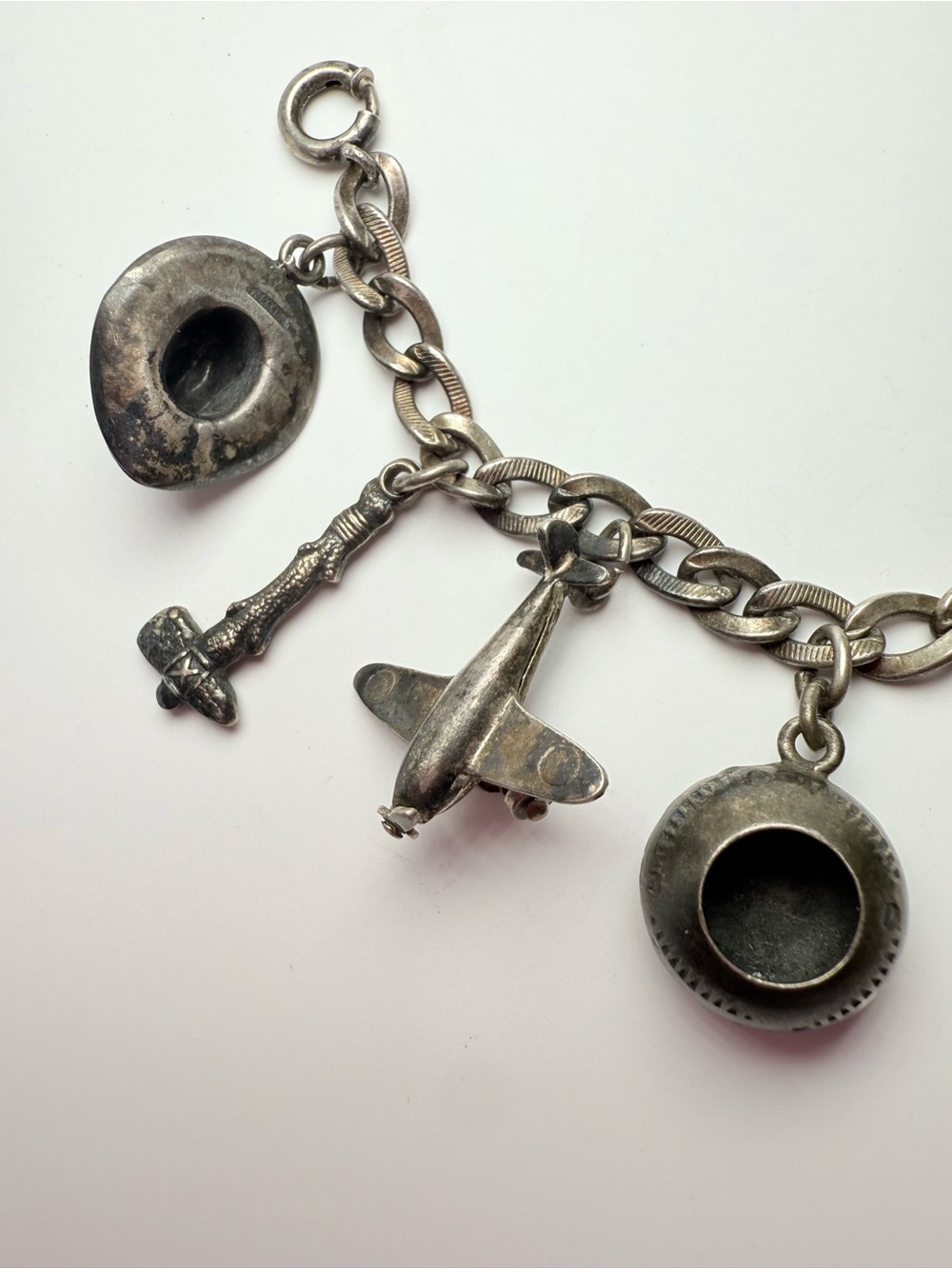 Sterling Silver Western Charm Bracelet with Hat, Plane & Gun Charms 7” - Picture 10 of 13